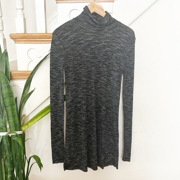 Free People We The Free Gray Split Back Stonecold Ribbed Turtleneck Tunic Top XS - Picture 2 of 8
